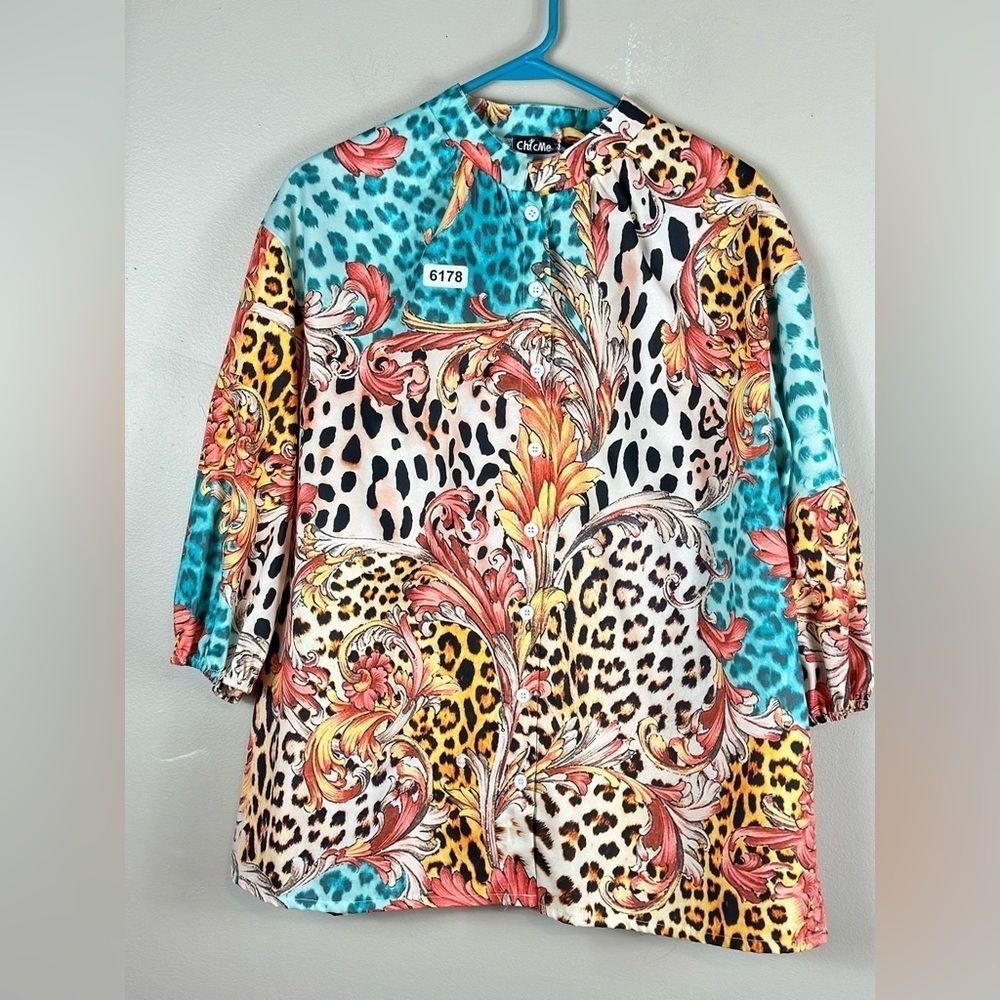 Chick me xlarge nwot 21-1/2 p2p 27” length  vibrant colors button down - Picture 2 of 8